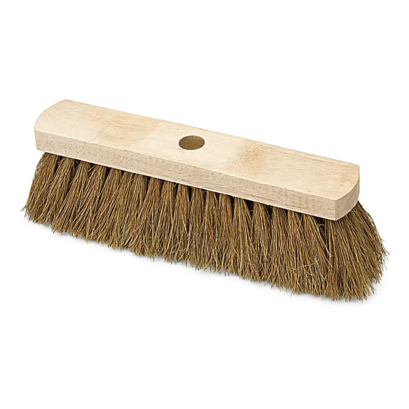 Die Nölle Profi-Bürste Industriebesen 30 cm hat steife Naturkokos-Borsten und einen Steilloch-Aufsatz für Besenstiele - perfekt für die anspruchsvolle industrielle Reinigung. Marke: Nölle Profi-Bürste Bürsten- & Pinseltechnik e.K.