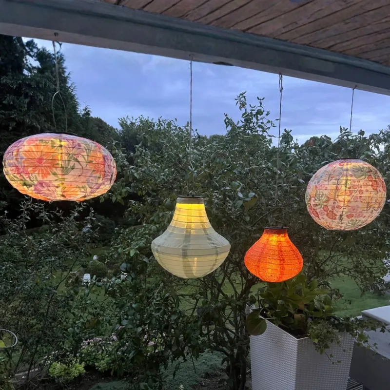 Laterne mit Solarpanel - Mehrere Farben