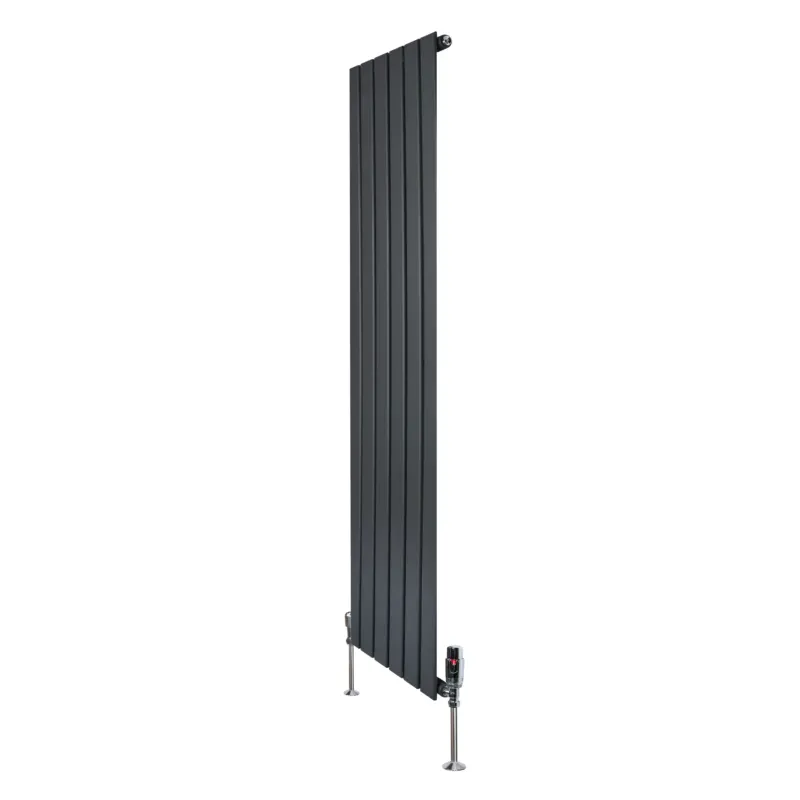 Flachheizkörper in Anthrazitgrau, 1600mm x 420mm, mit vertikalen Lamellen und modernen Ventilen, ideal für stilvolle Heizlösungen