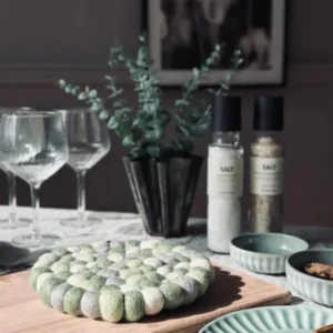 Tischuntersetzer DOTS - Grüner Woll Mix
