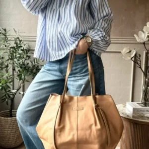 Shopper XL aus weichem Leder - Sand