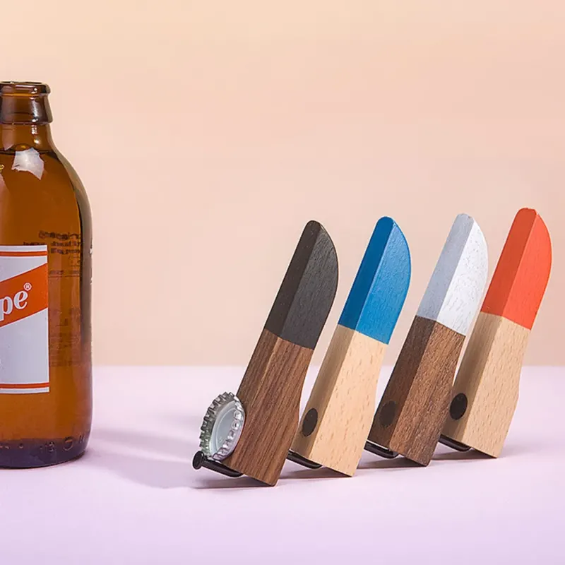 BENT NAIL BOTTLE OPENER | magnetischer FLASCHENÖFFNER | Brendan Ravenhill | Areaware