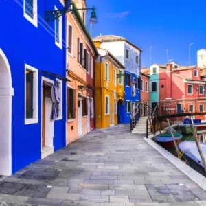Duschrückwand-Die farbenfrohe Insel Burano