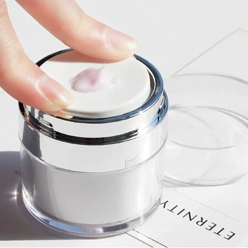 Cosmetic Refillable Airless Pump Bottle - Image 0