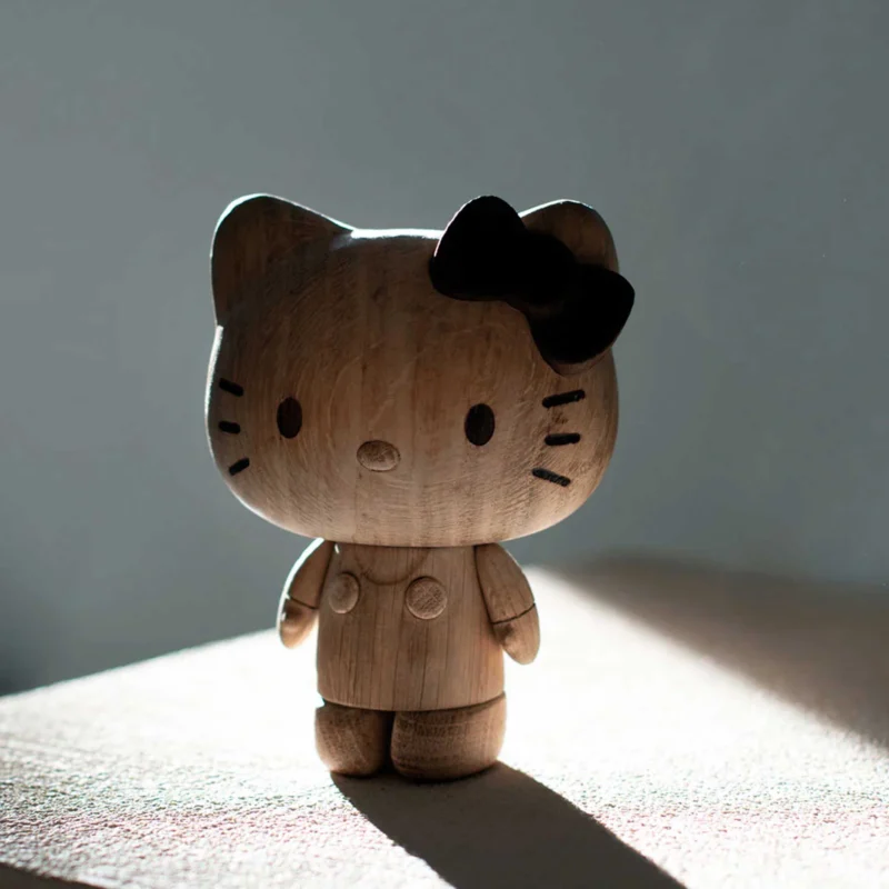 Holzfigur Hello Kitty Klein – Eiche · 14 cm | boyhood × Hello Kitty