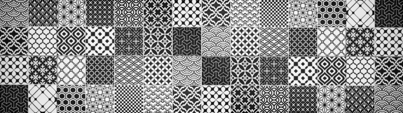 Küchenrückwand-Grau-Weiß geometrisch Mosaik