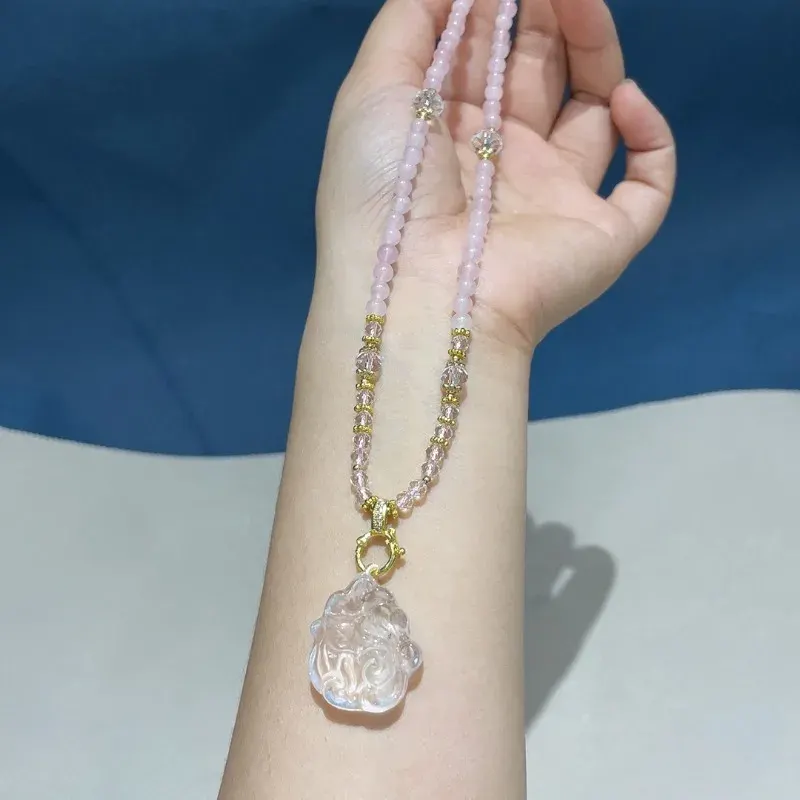 Vintage Style Rose Quartz Pendant Necklace - Image 0