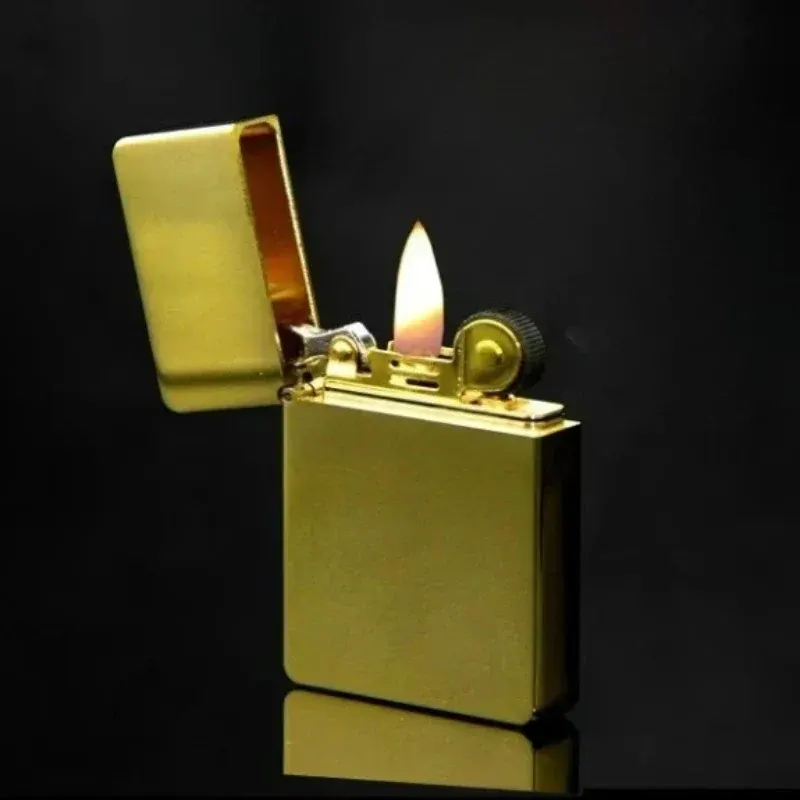Classic Vintage Brass Windproof Lighter - Image 0