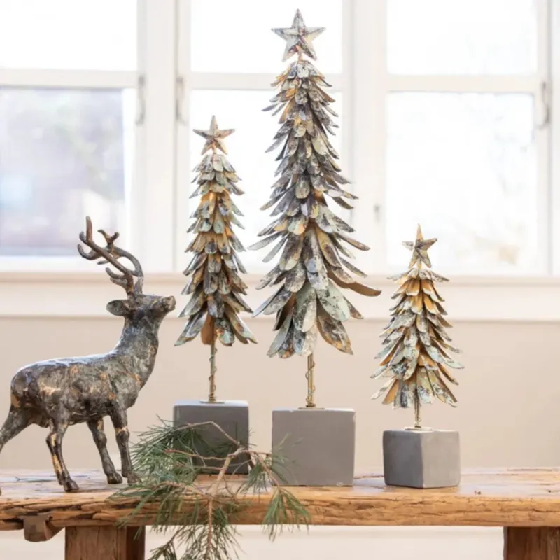 Weihnachtsbaum aus Metall auf Standfuß – Mehrere Größen – Speedtsberg