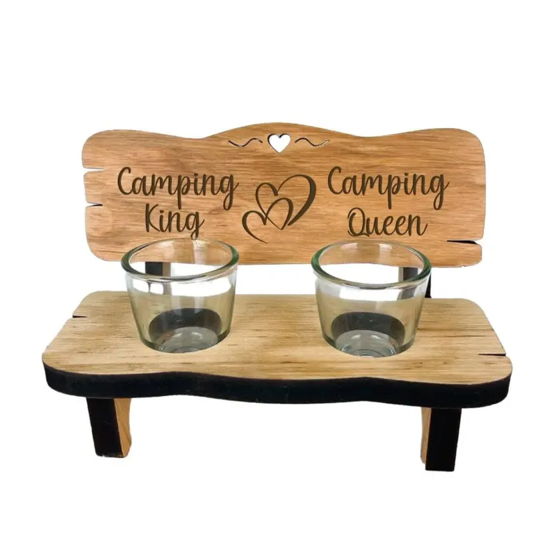 Bild: Schnapsbank - Camping King & Camping Queen.