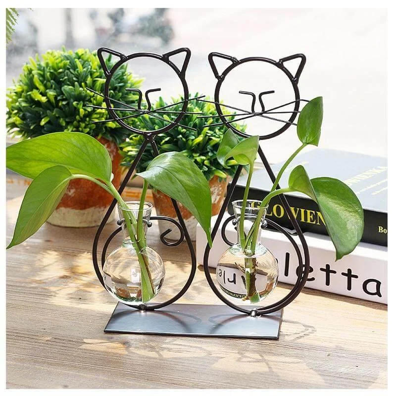 Creative Miniature Cat Shaped Plant Vase - Image 0